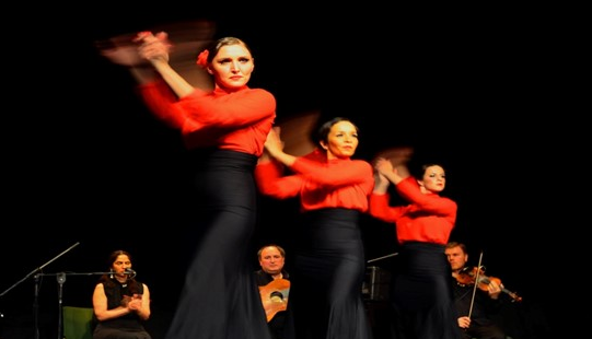 Balli folk ed etnici